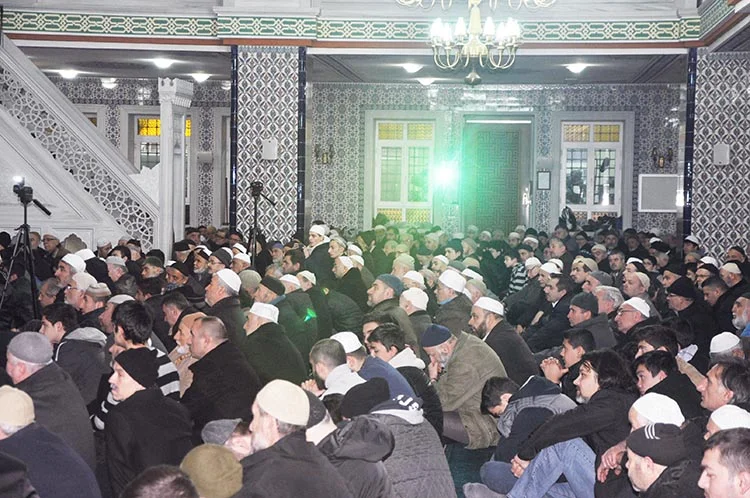 kurban bayram 3 vj7 F0XAOI