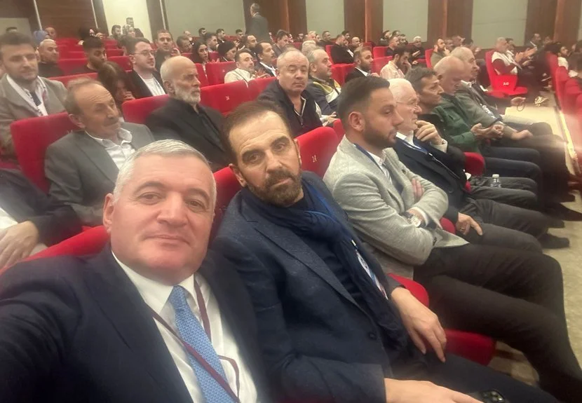 Beykozlu iş insanı İdris Kurt, Bahçelievler'de gerçekleştirilen Trabzon Dernekler Federasyonu