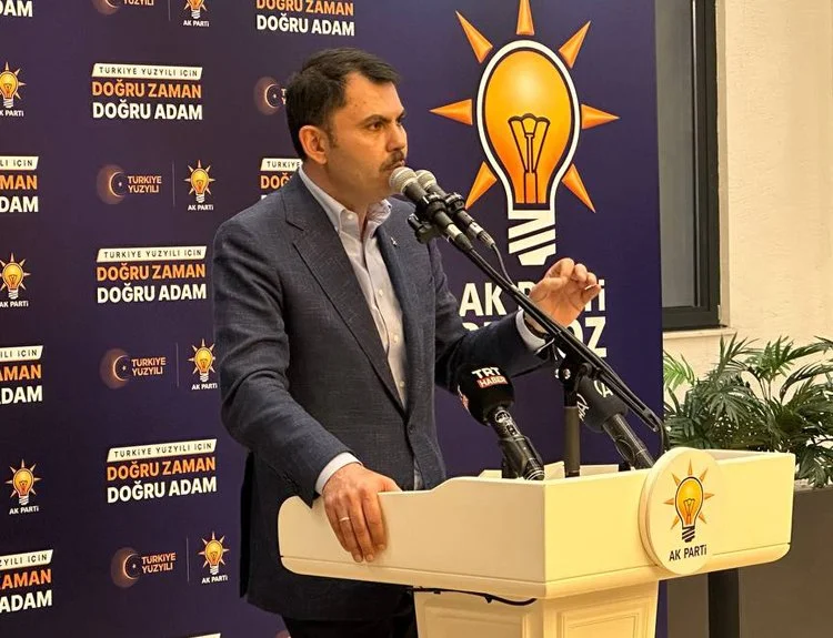 AK Parti Beykoz İlçe Başkanlığı'nca düzenlenen esnaf buluşmasına katılan Şehircilik