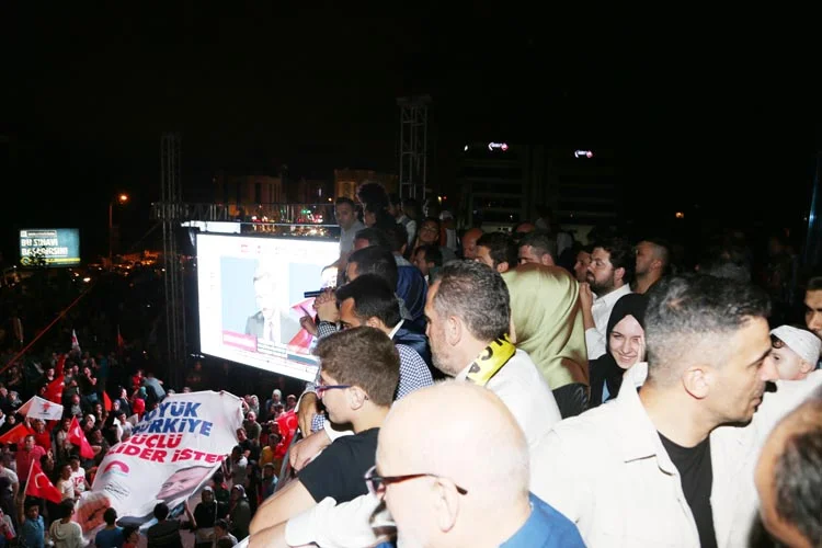 kutlama ak parti 11 Ta6UTPNL J