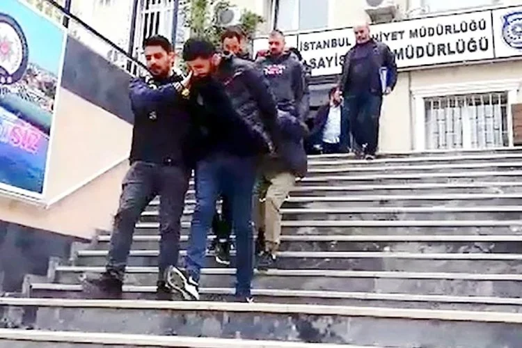 Beykoz Kavacık Mahallesi Orhan Veli Kanık Caddesi üzerindeki kuyumcuyu soyan