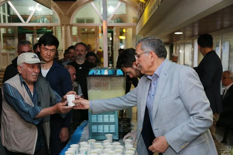 İslam Alemi’ni manevi iklimiyle kuşatan Ramazan Ayı’nın gelmesiyle Beykoz’da da