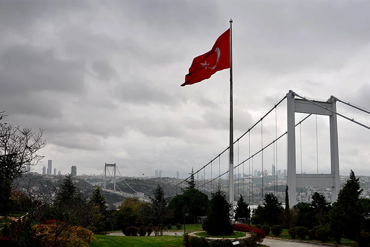 Kıyı Emniyeti Genel Müdürlüğü, şiddetli fırtına nedeniyle Beykoz'da gemi ve