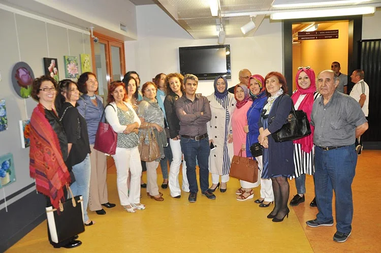 İSMEK'in Kanlıca Şubesi öğrencileri, atölyede yaptıkları birbirinden güzel resimleri, Beykoz