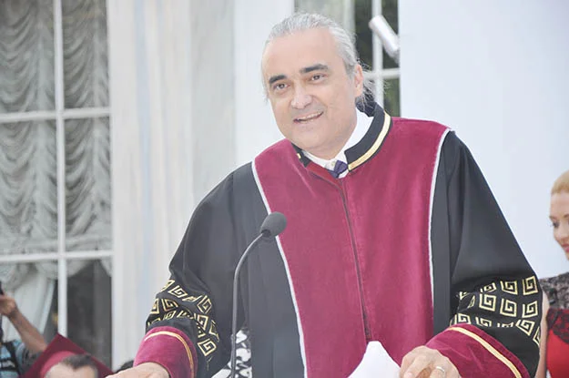 Beykoz Lojistik 2015 mezunlarını coşkuyla uğurladı 3 loji mezun 201 tOBJ5oj6LW