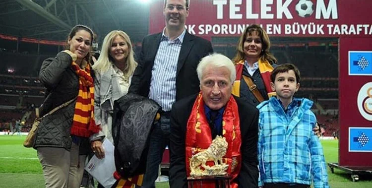 Beykoz, Galatasaray ve Milli Takımımızın eski Kalecilerinden Merhum Nihat Akbay,