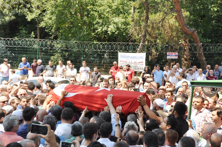 m akdemir cenaze 8 hNQPjTyQOA