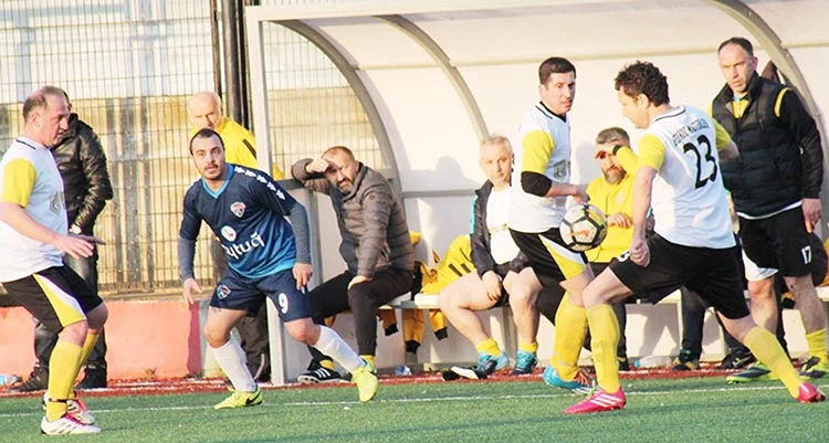 Türkiye Veteranlar Futbol Ligi Marmara 1. Grubunda iki Beykoz ekibini
