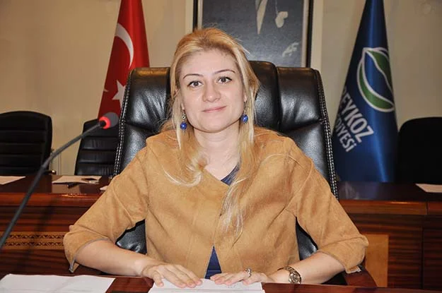 AK Parti İstanbul İl Kadın Kolları'nın 'yeni' yönetim listesi belirlendi.