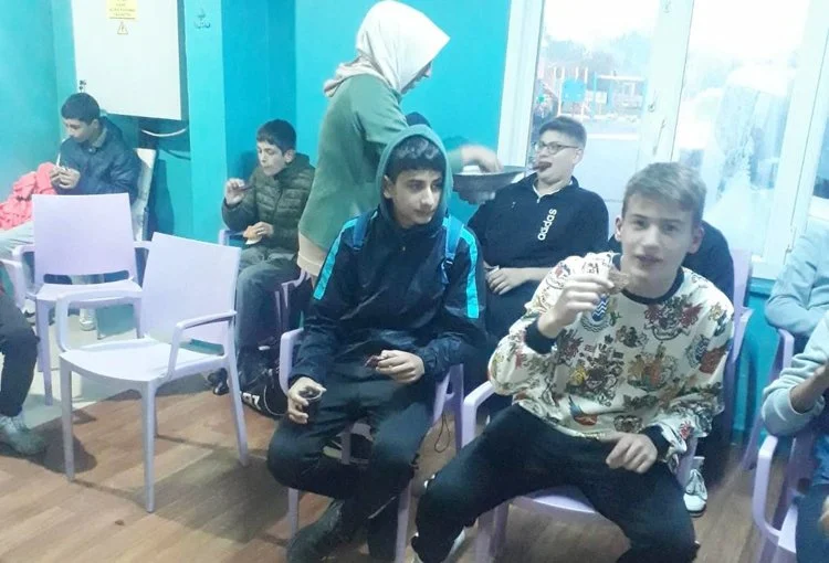 Recayi Çelik’ten Örnekköy sporcularına mangal ziyafeti 1 mangal ornekkoy 1 6PGLig MIT