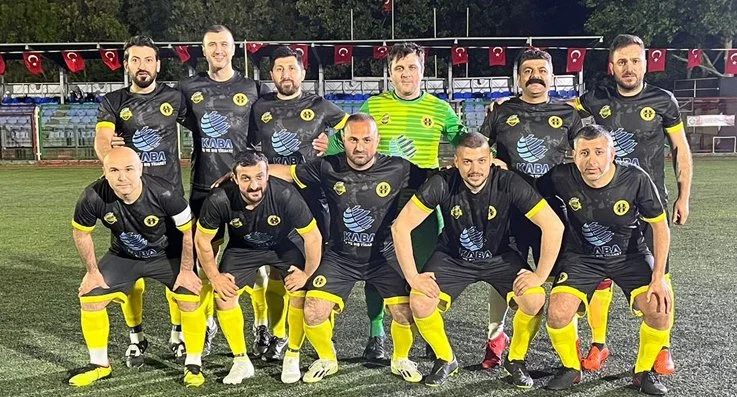 Kelle İbrahim Turnuvası ile resmi maçlarına başlayan Boğazın Yargıçları Masterler