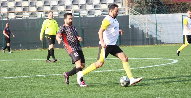 master hab otSdL9GyNJ