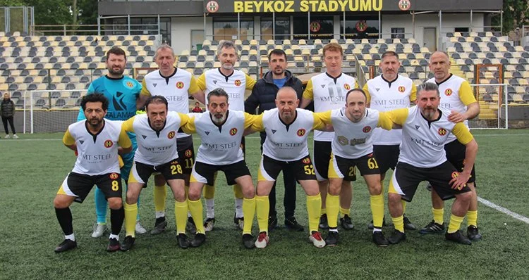 Masterler dostluk maçında Beykoz Stadını şenlendirdi 3 master hab ozYQ3 2Yzd