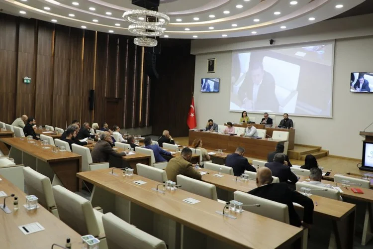 mec124534 oa0YYn9tWq