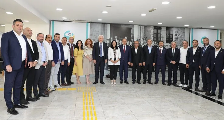 Beykoz meclisinde Temmuz ayı pankart tartışmasıyla başladı 2 meclis4 BwqfrpJAdz