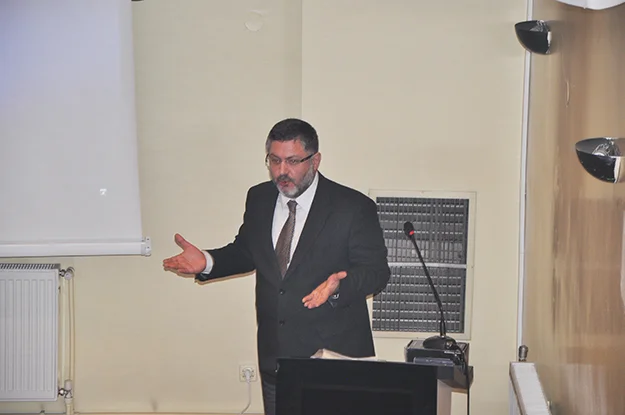 Beykoz Meclis üyeliğinden Yalova Belediye Başkanlığına 2 meclis 2015 LEM5ic2uP2