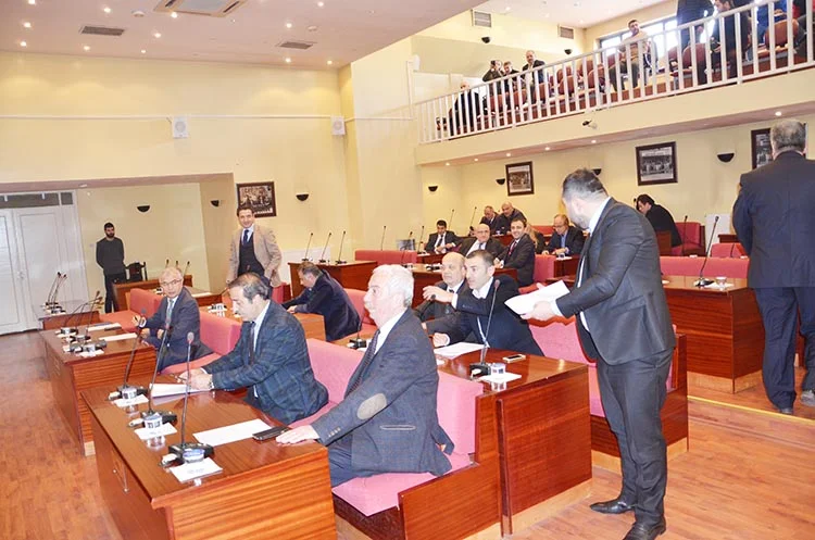 Bir saatte dört mevsim yaşanan Meclis... Beykoz! 2