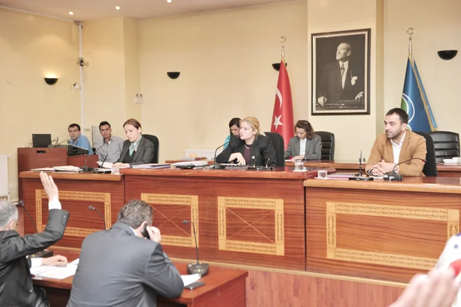 Beykoz Belediye Meclisi Haziran Olağan toplantısı gerçekleştirildi. Toplantıda uyuşturucu kullanımı
