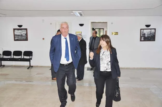 meclis kasim 2015 2 12 tF3mj7Pcb3