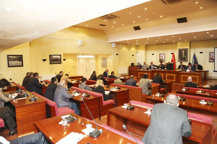 meclis kasim bir 5 RTRKt8r4T8