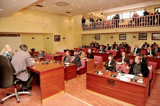 meclis kasim son 16 cldMwVCVV8