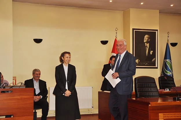 Beykoz Muhtarlarına Belediye'den 750 lira 6 meclis mart 2016 1 17 p2W7F Evhg