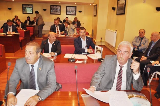 meclis nisan cuma secili 9 fj d3mC3 V