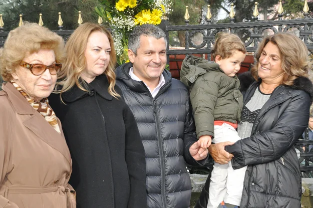 Bugün 9 Aralık 2014... Kendisini her platformda 'Beykozlu' olarak tanıtan