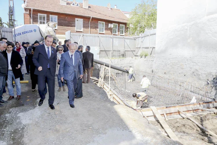 Beykoz'da yapılacak Mehmet Akif Ersoy Kültür Merkezi'nin temeli İstanbul Milletvekili