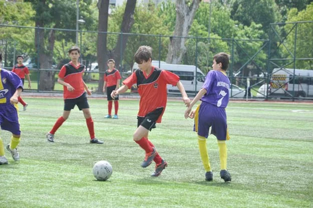 İstanbul U-13 Ligi 43. Grup  son hafta mücadelesinde İstanbul