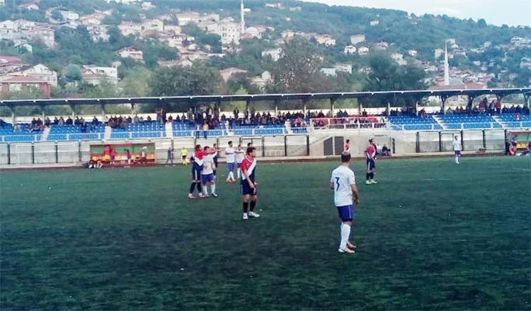 İstanbul SAL 10. Grup’ta 3. haftanın önemli mücadelesinde İstanbul Mesudiyespor
