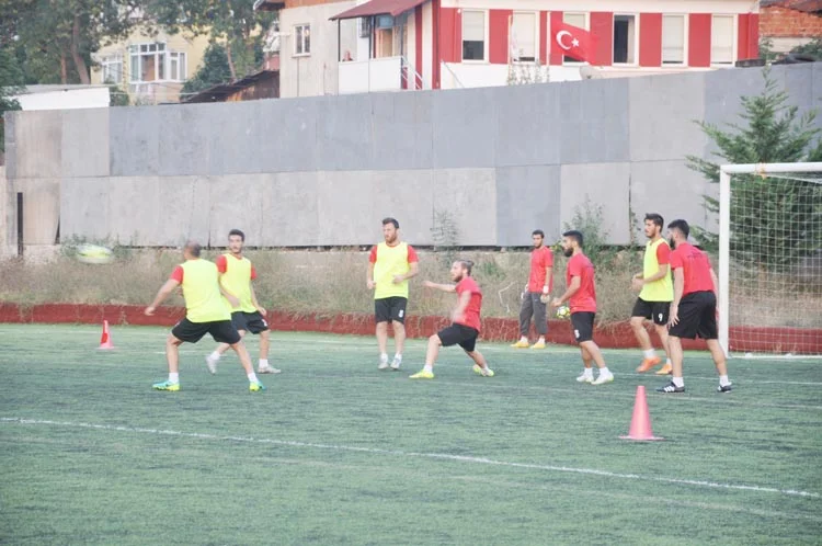 İstanbul Süper Amatör Lig Beykoz temsilcilerinden İstanbul Mesudiyespor'da yeni sezon