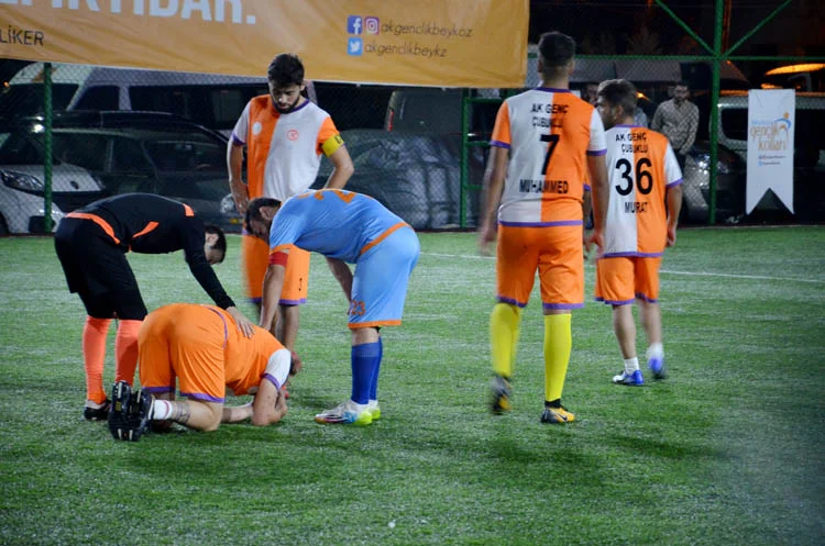 mesut ozil turnuvasinin sampiyonu cubuklu oldu 8 sK2Nquj8DG