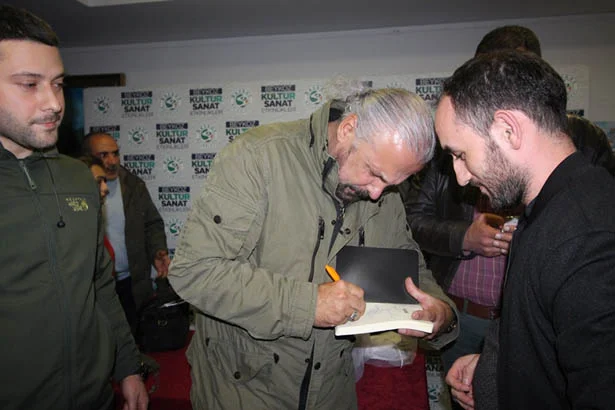 Mete Yarar Beykoz'da güvenli bölgeyi anlattı 4 meteyararbeykozdagunvenlibolgeyianlatti 5 ndRJ8eG69k