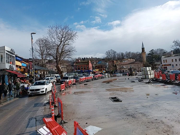 Beykoz Onçeşme Meydan Düzenlemesi ne zaman bitecek? 2 meydan 3 c9PWdrKiSl