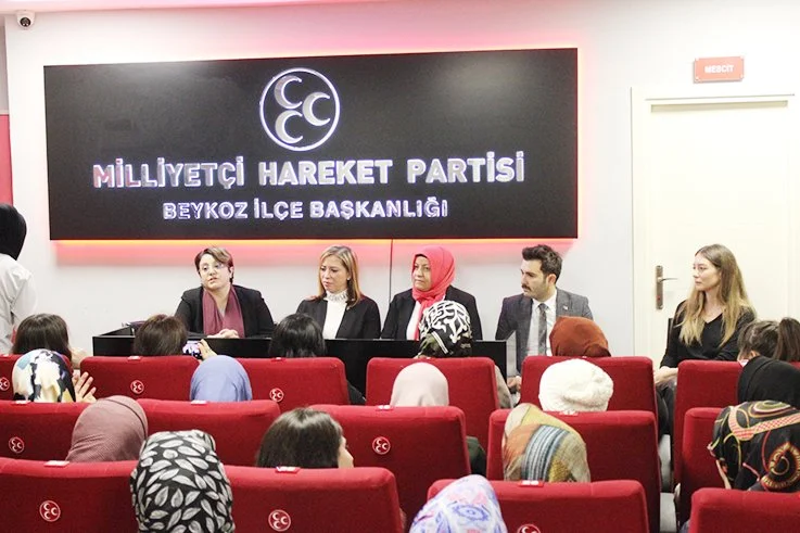 MHP Beykoz’da kadına şiddete vurgu yaptı 3 mhp beykoz 5 h1gMozmjGu