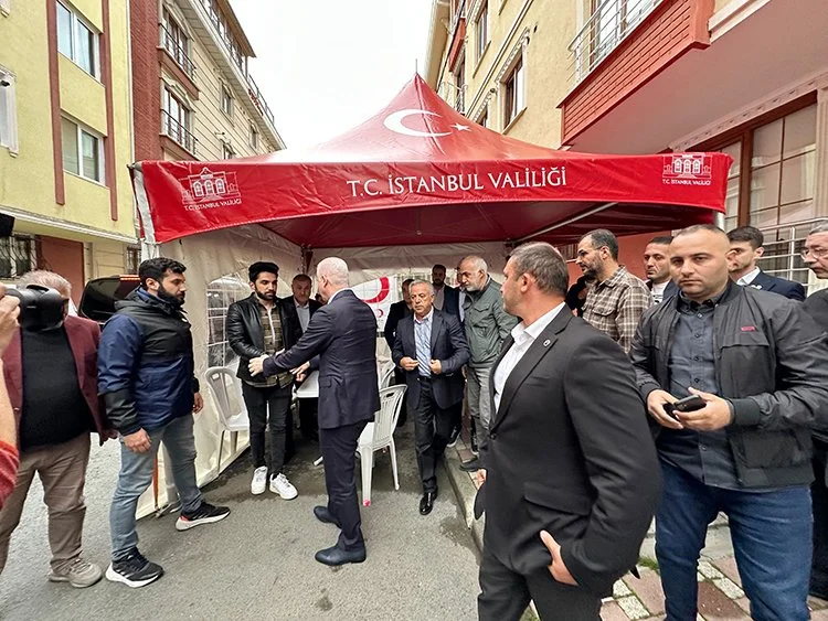 MHP Beykoz Yönetimi Şehit Polisin ailesini ziyaret etti 3 mhp beykoz 2 5J2P9wM8BL