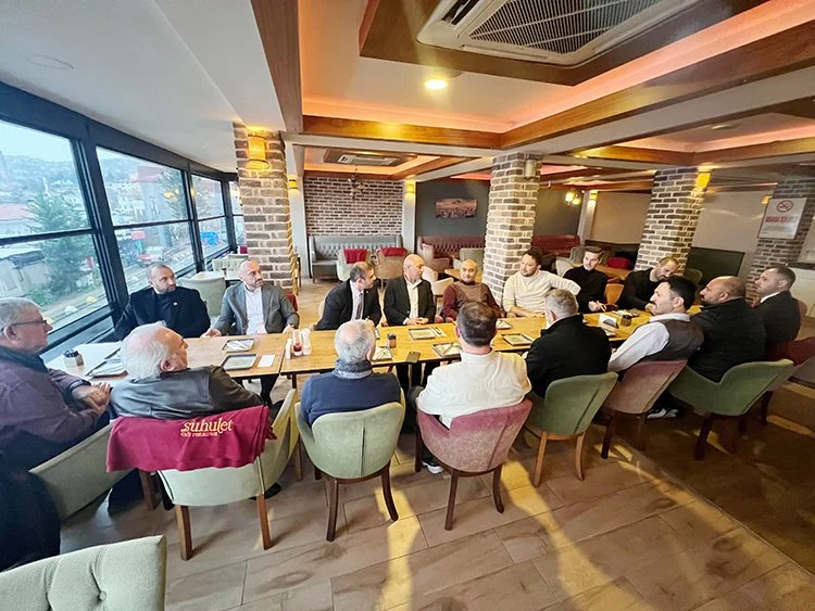 MHP Beykoz İlçe Yönetimi spor kulüplerinin temsileri ile düzenlenen kahvaltı