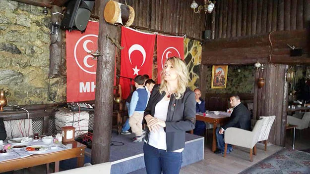 Milliyetçi Hareket Partisi Beykoz İlçe Teşkilatı, İncirköy Mahallesi'nde Anneler Günü'nü