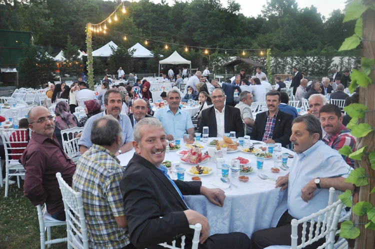 Birol Gür: ‘Adayımız Recep Tayyip Erdoğan’ 5 mhp iftar birolgur 9 oX3 RTyNaJ