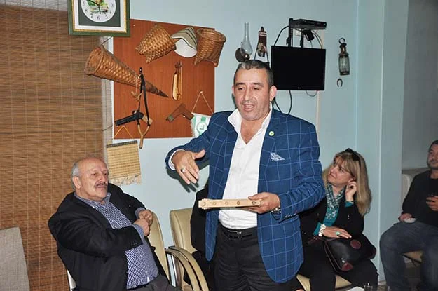 mhp kirik tHm465YUN1