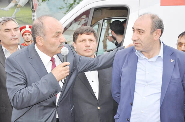 MHP, Yenimahalle irtibat bürosunun açılışını Milletvekili Adayı Sabri Şenel'le birlikte