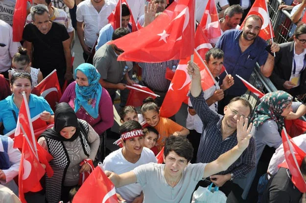 miting beyk Aj7O8iPe6J