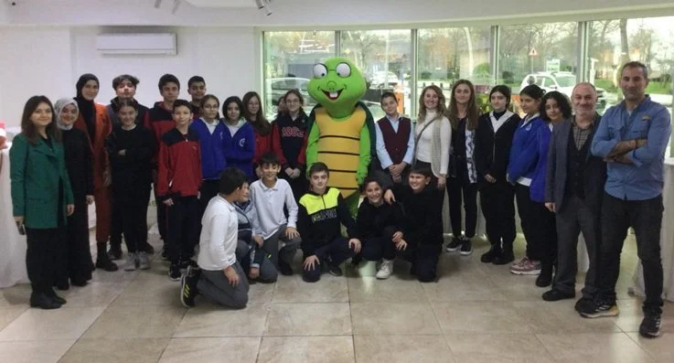 Beykoz'da düzenlenen yarışmayla ilkokul ve ortaokul seviyesinde çevreci minikler seçildi.