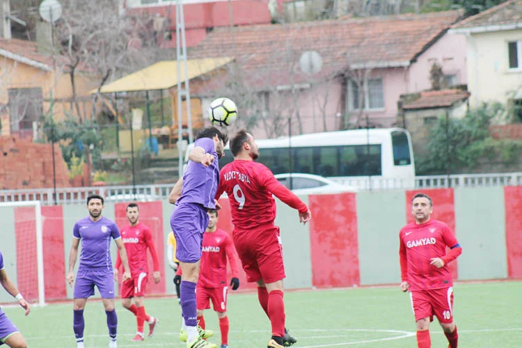 İstanbul Süper Amatör Lig 6. Grubunun lideri olan İstanbul Mesudiyespor,