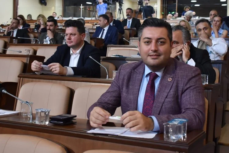 Beykoz Müftülüğü'nün tabelasından T.C. ibaresini kaldırması İBB ve Beykoz Belediye