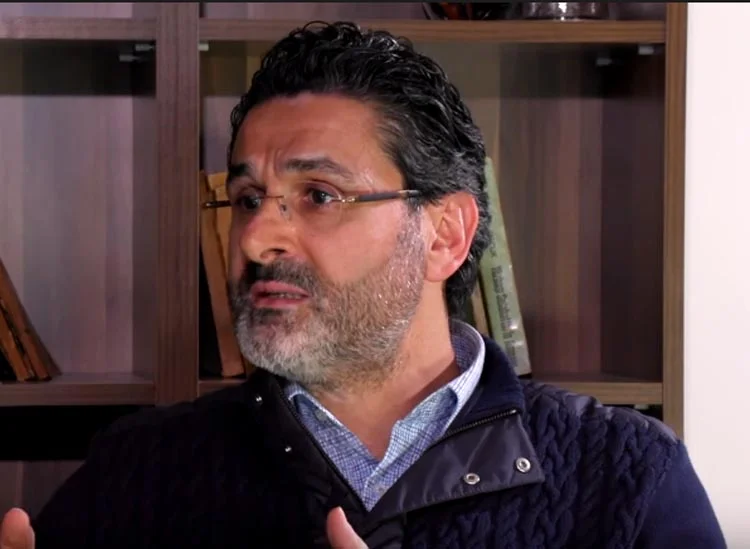 Beykoz Belediyesi eski Başkan Yardımcılarından Muharrem Kaşıtoğlu, yeni partileri değerlendirdi.