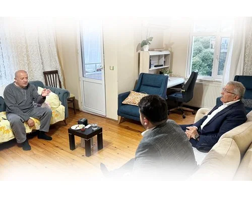 Beykoz Belediye Başkanı Murat Aydın, ani bir rahatsızlık geçiren Çengeldere