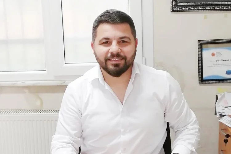 Beykoz Yenimahalle Muhtarı Nevzat Cebeci mahallesinin tarihini ve bugününü kayıt