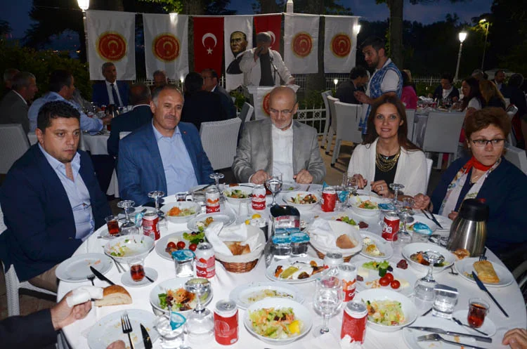 muhtar iftar ibb 10 s2lwr5D4Mf
